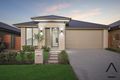 Property photo of 17 Fenner Terrace Oran Park NSW 2570