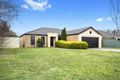 Property photo of 16 St Helens Avenue Lake Gardens VIC 3355