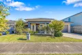 Property photo of 10 Maggie Street Cranbourne East VIC 3977