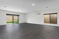 Property photo of 50 Cranberry Crescent Manor Lakes VIC 3024