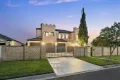 Property photo of 16 Rebholz Drive Benowa QLD 4217