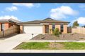 Property photo of 2 Stratum Avenue Doreen VIC 3754