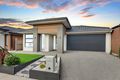 Property photo of 8 Rex Drive Thornhill Park VIC 3335