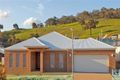 Property photo of 2 Kite Place Wodonga VIC 3690
