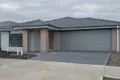 Property photo of 8 Paley Circuit Mount Duneed VIC 3217