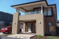 Property photo of 5 Otago Loop Caroline Springs VIC 3023