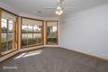 Property photo of 6 James Drive Delacombe VIC 3356