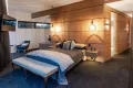 Property photo of 2230 Arnold Palmer Drive Hope Island QLD 4212