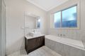 Property photo of 2/21 Vanderbilt Avenue Truganina VIC 3029