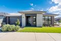 Property photo of 37 Kangaroo Road Craigieburn VIC 3064