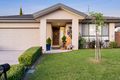 Property photo of 33 Unwin Avenue Jerrabomberra NSW 2619