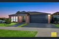 Property photo of 1 Solitaire Way Tarneit VIC 3029