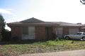 Property photo of 8 Bampton Mews Craigieburn VIC 3064