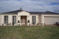 Property photo of 12 The Retreat Hampton Park VIC 3976