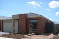 Property photo of 10 Domain Way Craigieburn VIC 3064