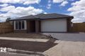 Property photo of 21 Rockfern Crescent Diggers Rest VIC 3427