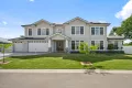 Property photo of 14 Montvue Court Gisborne VIC 3437