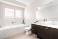 Property photo of 3727 Rosedale Circuit Carnes Hill NSW 2171