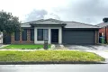 Property photo of 10 Bankton Avenue Cranbourne East VIC 3977