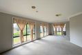 Property photo of 3 Ruthven Close Hillside VIC 3037