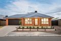 Property photo of 15 Dirrinan Court Wirlinga NSW 2640
