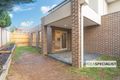 Property photo of 2/7 Redleap Court Endeavour Hills VIC 3802