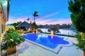 Property photo of 36 Charolais Crescent Benowa QLD 4217