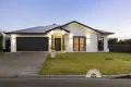 Property photo of 2 Stunning Crescent Narangba QLD 4504