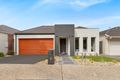 Property photo of 17 Bursaria Drive Caroline Springs VIC 3023