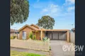 Property photo of 28 Oriole Drive Werribee VIC 3030