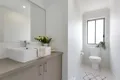 Property photo of 33 Village Circuit Eimeo QLD 4740