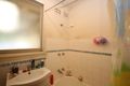 Property photo of 24 Chifley Crescent Kooringal NSW 2650