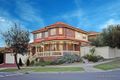 Property photo of 1 Eucalypt Drive Mill Park VIC 3082