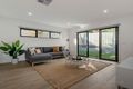 Property photo of 2/29 Raglan Road Research VIC 3095