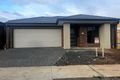 Property photo of 8 Macalister Grove Cobblebank VIC 3338