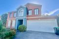 Property photo of 10 Finstall Close Caroline Springs VIC 3023