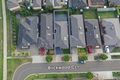 Property photo of 12 Brickwood Circuit Craigieburn VIC 3064