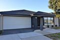 Property photo of 5 Lemon Myrtle Way Craigieburn VIC 3064