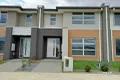 Property photo of 14 Abalone Walk Tarneit VIC 3029