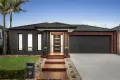 Property photo of 17 Spirit Avenue Doreen VIC 3754