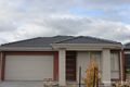 Property photo of 14 Newbury Street Pakenham VIC 3810