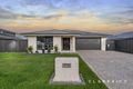 Property photo of 31 Swiftwing Close Chisholm NSW 2322