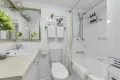 Property photo of 2/9 Jerdanefield Road St Lucia QLD 4067