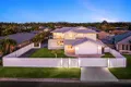 Property photo of 5 Thornleigh Crescent Varsity Lakes QLD 4227