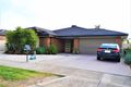 Property photo of 16 Summerhill Drive Hillside VIC 3037