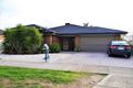 Property photo of 16 Summerhill Drive Hillside VIC 3037