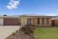 Property photo of 11 Fairhaven Avenue Beveridge VIC 3753