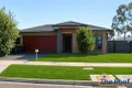 Property photo of 2 Radiance Street Tarneit VIC 3029