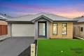 Property photo of 20 Cherrywood Avenue Manor Lakes VIC 3024