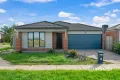 Property photo of 21 Vecchio Parkway Wallan VIC 3756